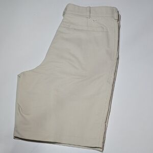 NIKE Classic Beige Golf Shorts with Swoosh